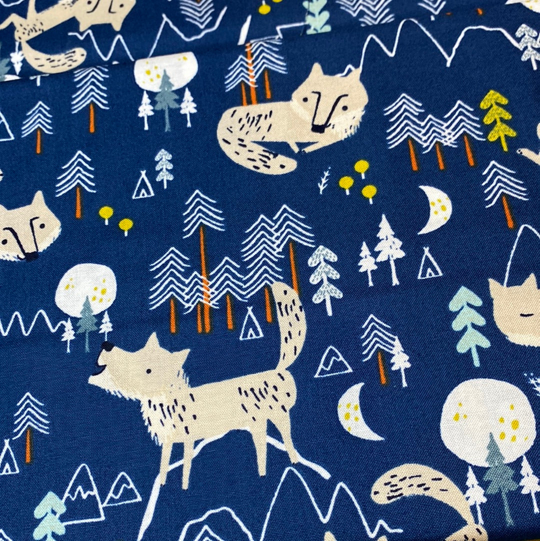 Dashwood Studio - Lanka - wolf and moutain