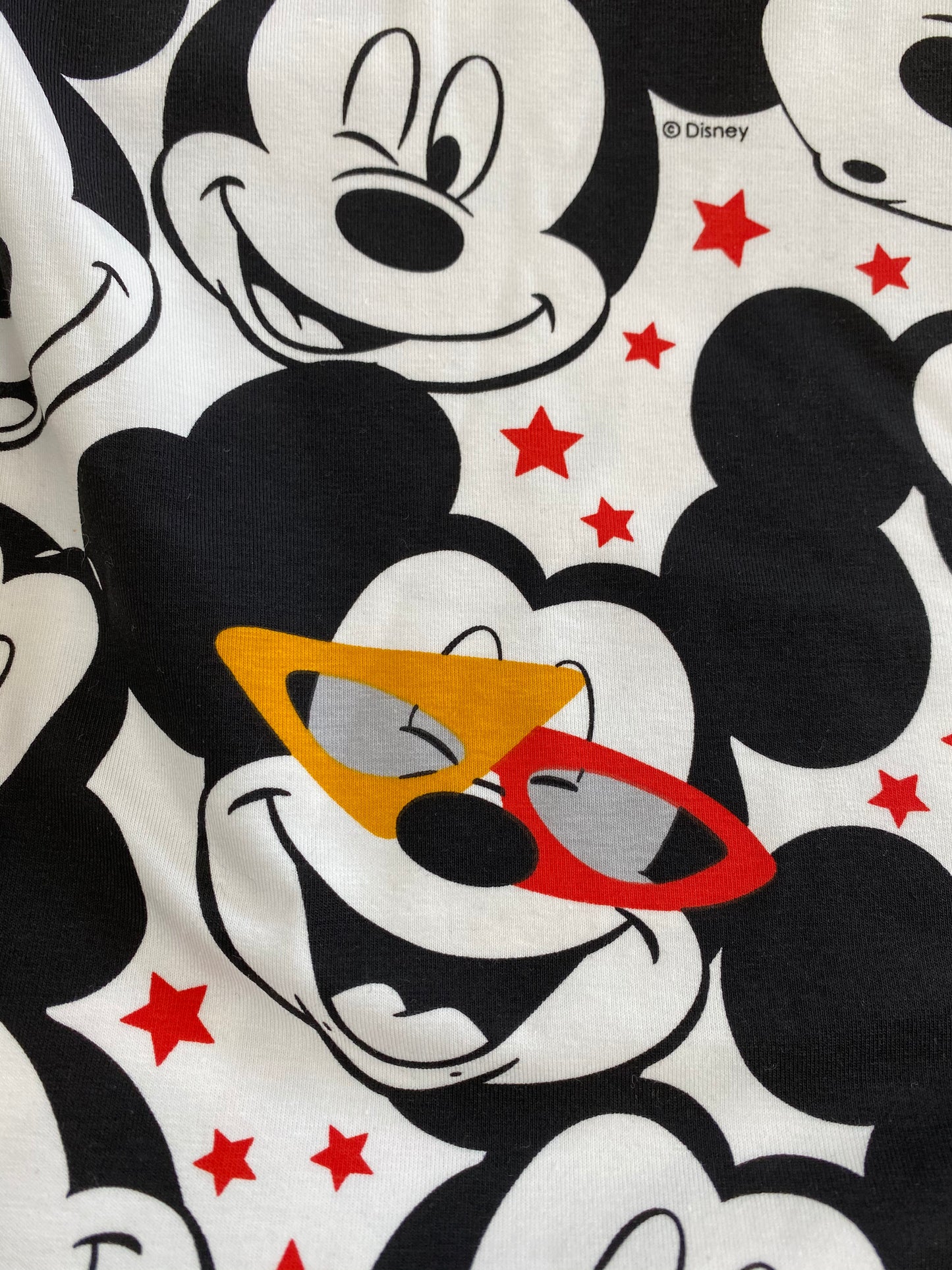 Single Jersey - licensed - Mickey Mouse laugh on white