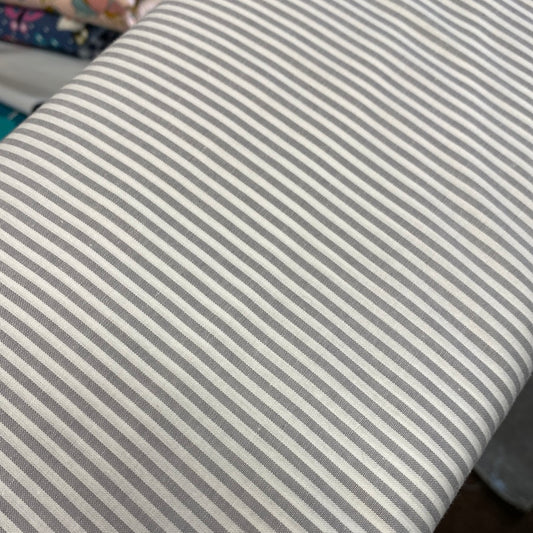 Chambray - pale grey stripes