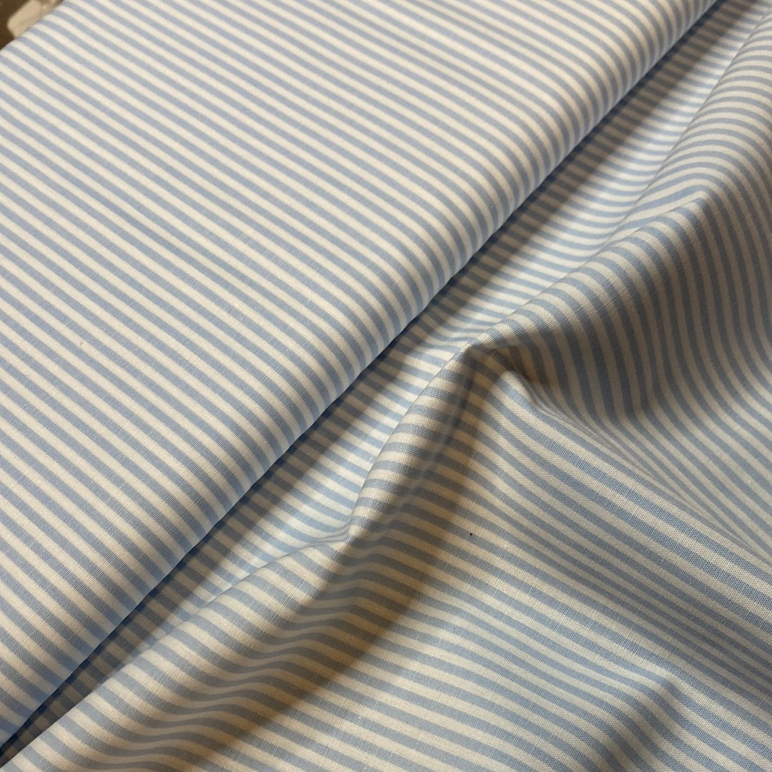 Chambray - pale blue stripes