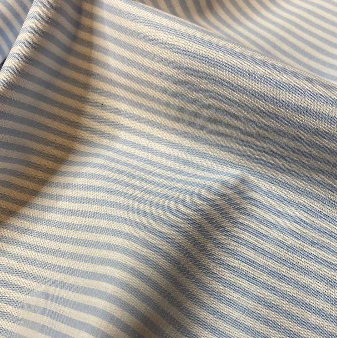 Chambray - pale blue stripes