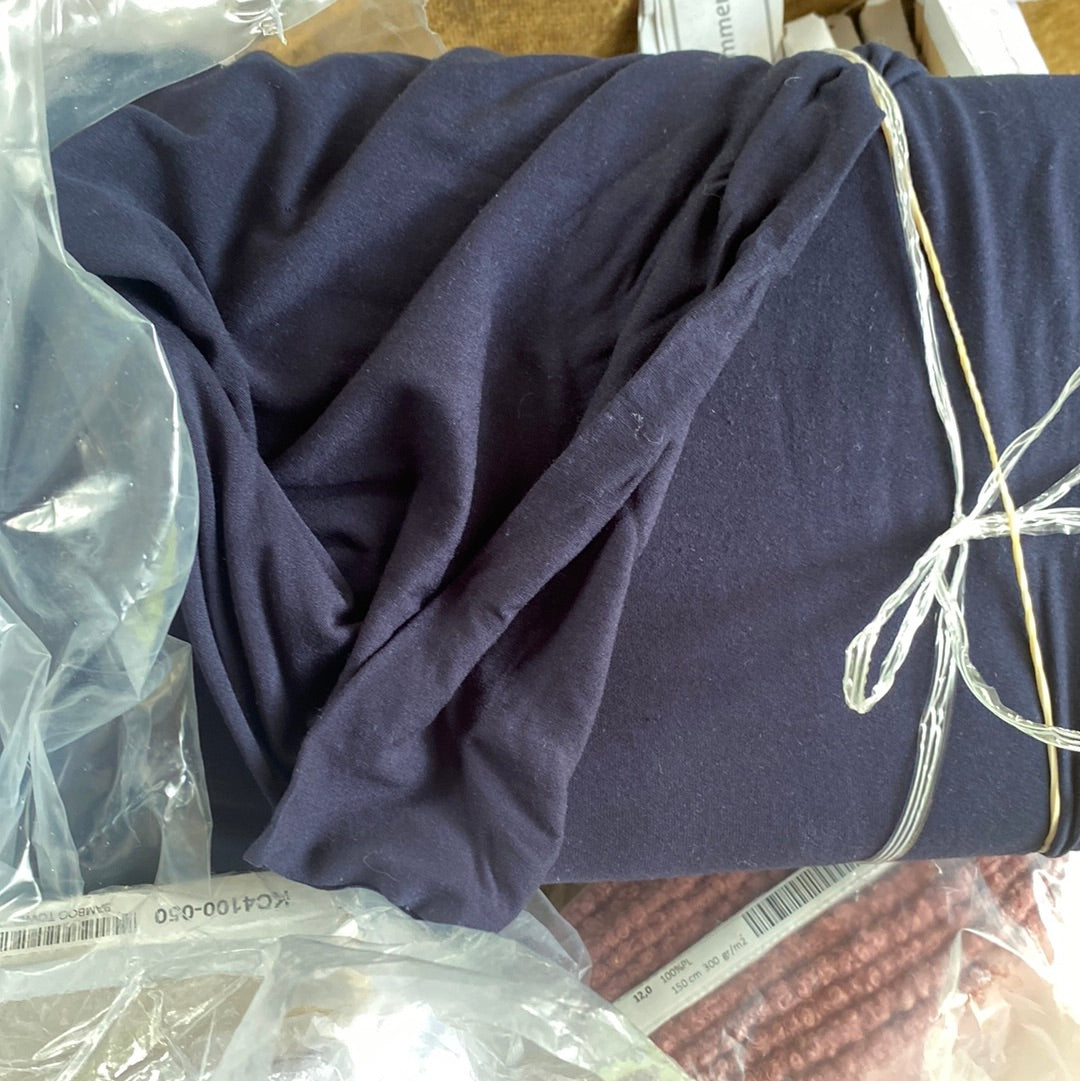 Viscose Jersey - Plain navy (drapey)