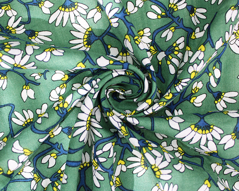 Cotton viscose lawn - Little white buds on green