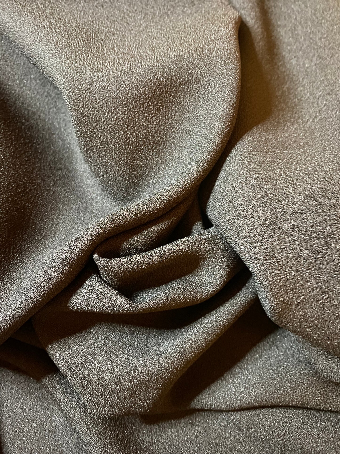Crepe - Plain black (thick and drapey)