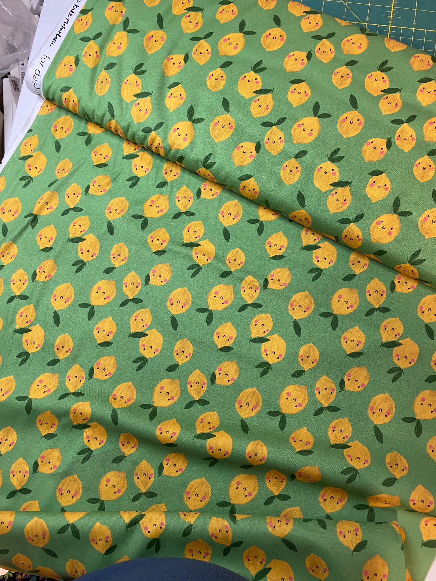 Dashwood Studio - Happy Fruit - Lemons