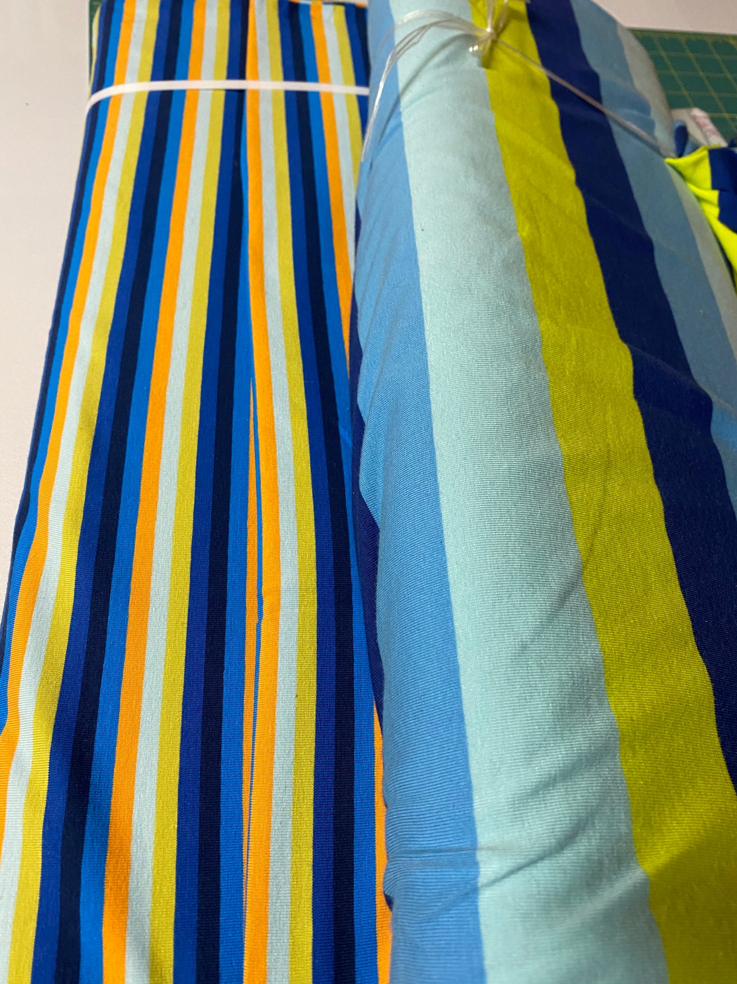 Single Jersey - Large stripes - Blue and green
