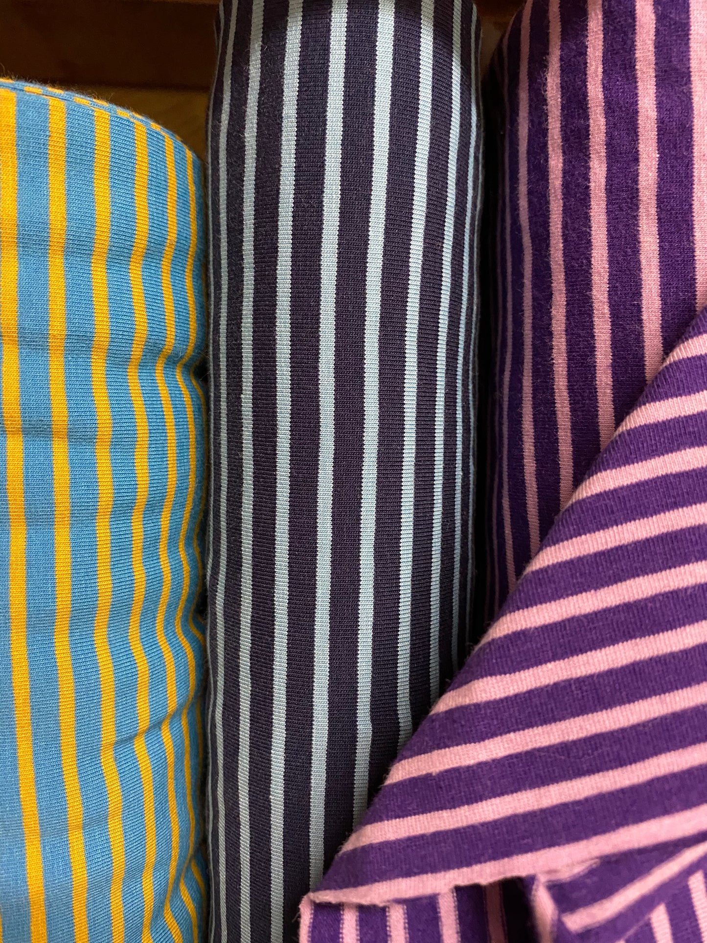 Single Jersey - Blue and navy stripes