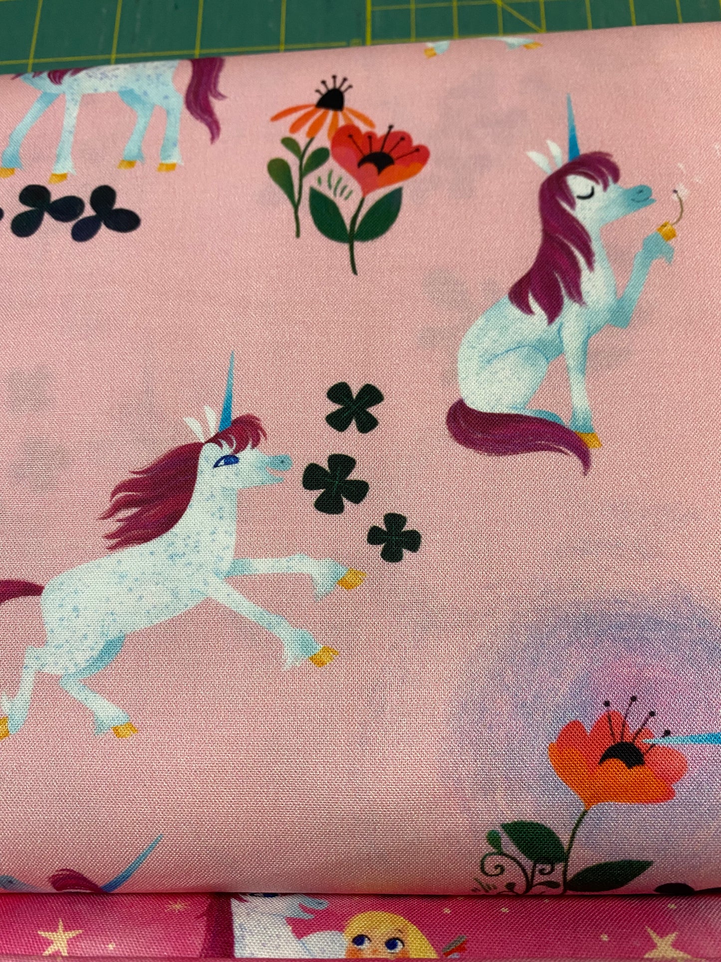 Riley Blake - Uni the unicorn - Pink unicorn