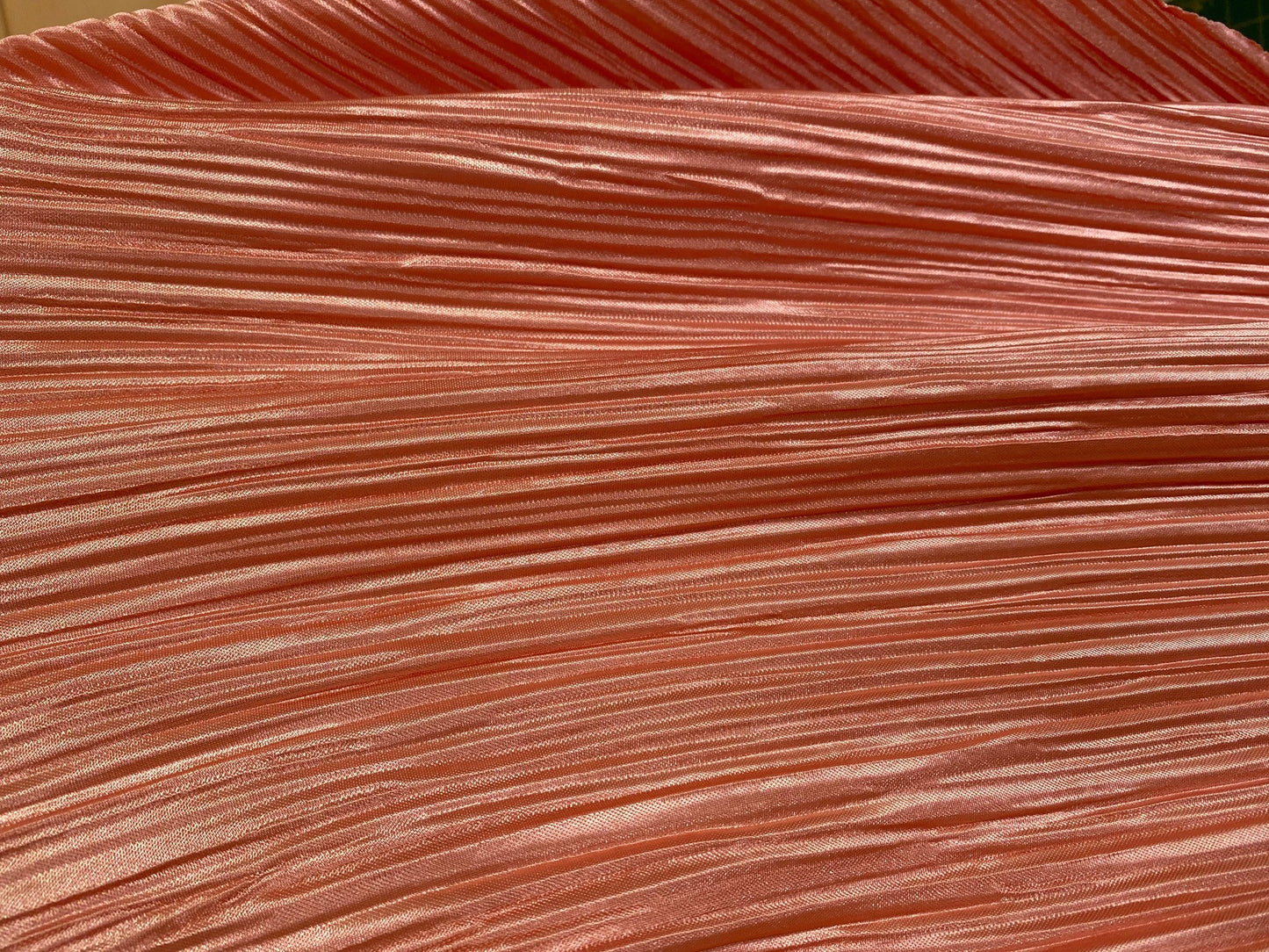 Pleated satin stretch jersey - peach
